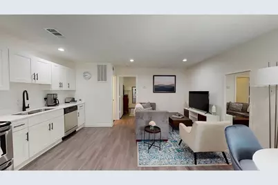 321 E 8th Street #104, Dallas, TX 75203 - Photo 1