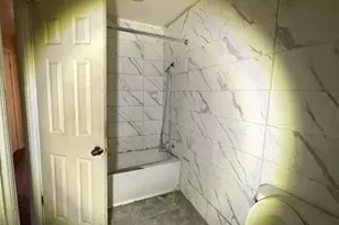 4505 Quails Ln, Fort Worth, TX 76119 - Photo 17