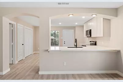 211 Garlock Street, Wilmer, TX 75172 - Photo 3