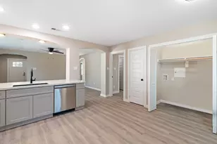 211 Garlock St, Wilmer, TX 75172 - Photo 9