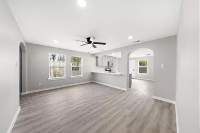 218 Chandler Street, Wilmer, TX 75172 - Photo 5