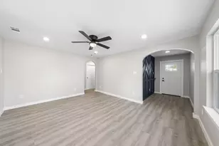 218 Chandler St, Wilmer, TX 75172 - Photo 21