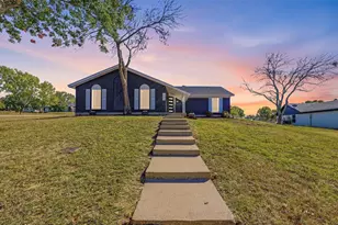 101 Park Trail Pl, Joshua, TX 76058 - Photo 1