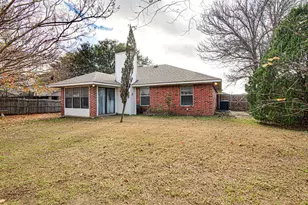 703 Windridge Ln, Burleson, TX 76028 - Photo 27