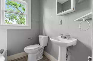 609 W Elm, West, TX 76691 - Photo 23