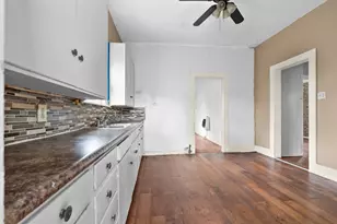 609 W Elm, West, TX 76691 - Photo 19