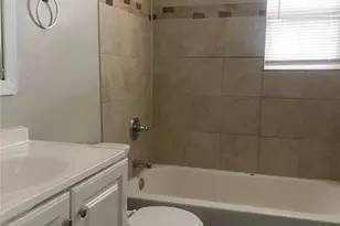 2405 Jennings Ave, Dallas, TX 75216 - Photo 13