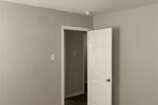 2405 Jennings Ave, Dallas, TX 75216 - Photo 9