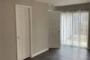 2405 Jennings Ave, Dallas, TX 75216 - Photo 11