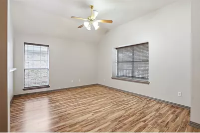 1005 Dawn Court, Granbury, TX 76048 - Photo 7