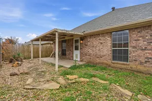 1005 Dawn Ct, Granbury, TX 76048 - Photo 17