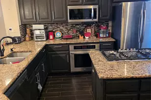 709 Creek Walk Pl, Arlington, TX 76015 - Photo 13