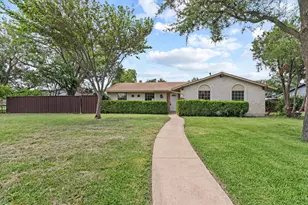 2804 Royal Oaks Dr, Plano, TX 75074 - Photo 1