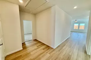 409 Loch Dr, Sherman, TX 75092 - Photo 9