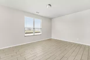 971 Hurstwood Dr, Van Alstyne, TX 75495 - Photo 13