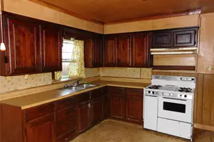 104 N Pecan Ave, Hubbard, TX 76648 - Photo 5