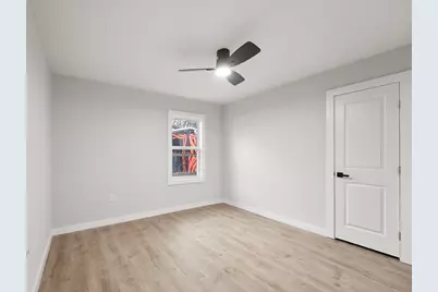 8904 Briley Road, Dallas, TX 75217 - Photo 9