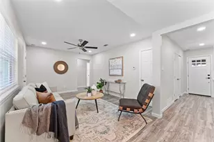 10204 San Juan Ave, Dallas, TX 75228 - Photo 7