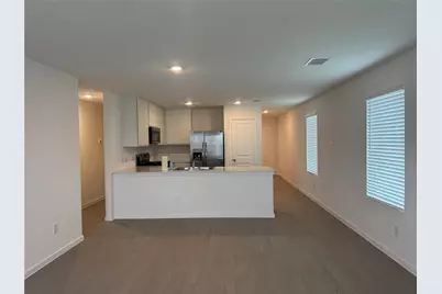 913 Birkdale Drive, Ennis, TX 75119 - Photo 3