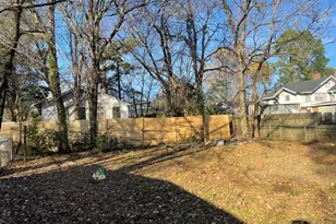 237 13th St NE, Paris, TX 75460 - Photo 5