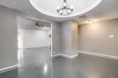 1114 Willowcreek Road, Cleburne, TX 76033 - Photo 9