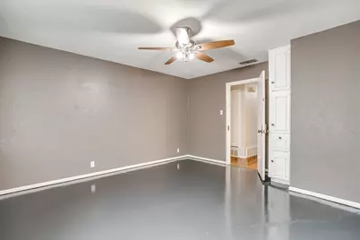 1114 Willowcreek Road, Cleburne, TX 76033 - Photo 23