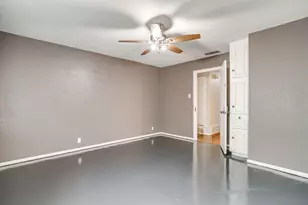 1114 Willow Creek Rd, Cleburne, TX 76033 - Photo 23