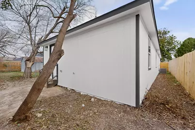 1541 Caldwell Street, Dallas, TX 75223 - Photo 39