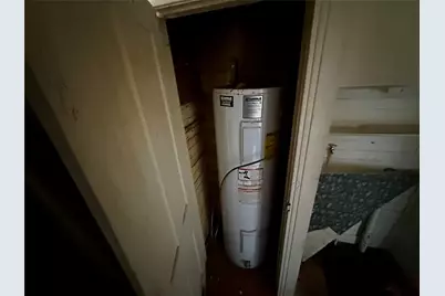 2100 Bonham Street, Paris, TX 75460 - Photo 7