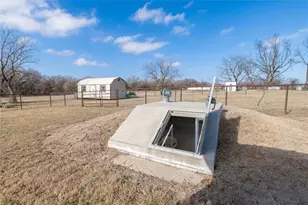 133 Co Rd 4975, Desdemona, TX 76445 - Photo 33