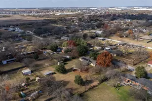 716 Stuckert Dr, Fort Worth, TX 76028 - Photo 13