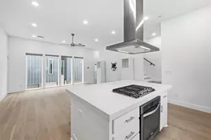 5711 Bryan Pkwy, Dallas, TX 75206 - Photo 11