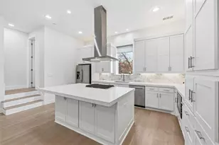 5711 Bryan Pkwy, Dallas, TX 75206 - Photo 9