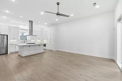 5711 Bryan Parkway #104, Dallas, TX 75206 - Photo 3