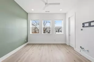 5711 Bryan Pkwy, Dallas, TX 75206 - Photo 15