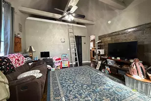 715 W Munson St, Denison, TX 75020 - Photo 3