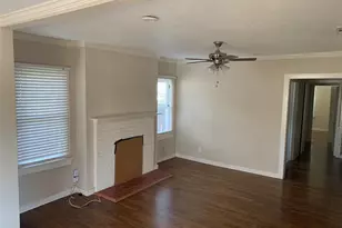 1801 Belle Pl, Fort Worth, TX 76107 - Photo 11