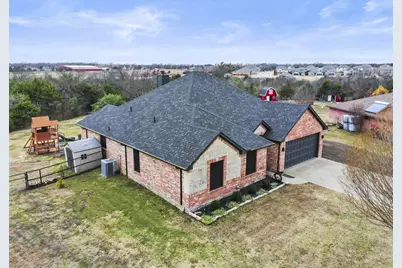 129 Avalon Drive, Princeton, TX 75407 - Photo 3