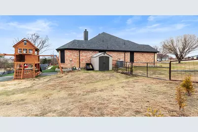 129 Avalon Drive, Princeton, TX 75407 - Photo 33