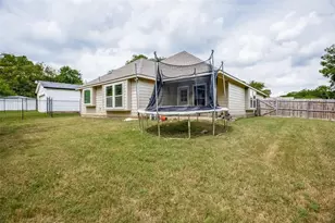 3878 Castle Hills, Dallas, TX 75241 - Photo 25