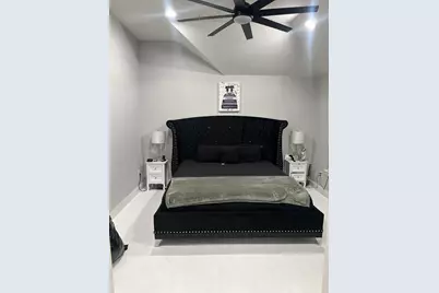 3878 Castle Hills, Dallas, TX 75241 - Photo 13