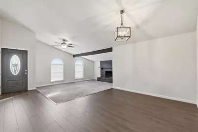 7208 Baird Drive, Fort Worth, TX 76134 - Photo 3