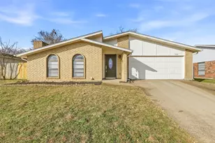 7208 Baird Dr, Fort Worth, TX 76134 - Photo 1