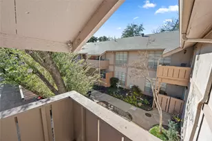 10574 High Hollows Dr, Dallas, TX 75230 - Photo 15