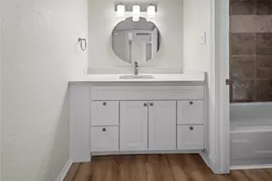 10574 High Hollows Dr, Dallas, TX 75230 - Photo 9