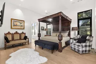 3771 Almazan Dr, Dallas, TX 75220 - Photo 31