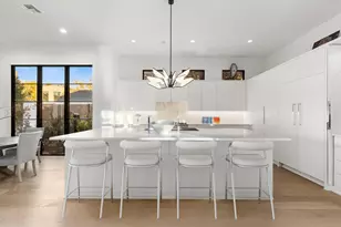 3771 Almazan Dr, Dallas, TX 75220 - Photo 25