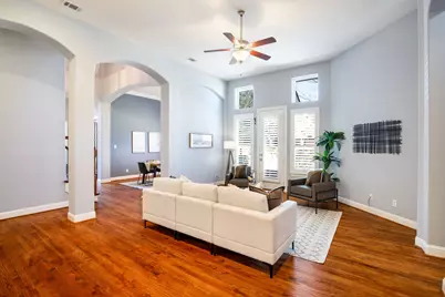 5534 Dearborn Lane, Garland, TX 75040 - Photo 9