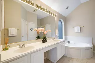 921 W Muirfield Rd, Garland, TX 75044 - Photo 23