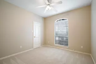 921 W Muirfield Rd, Garland, TX 75044 - Photo 25